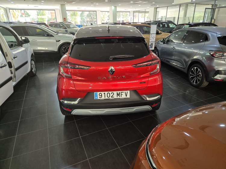 Renault Captur II Techno Fast Track foto 5