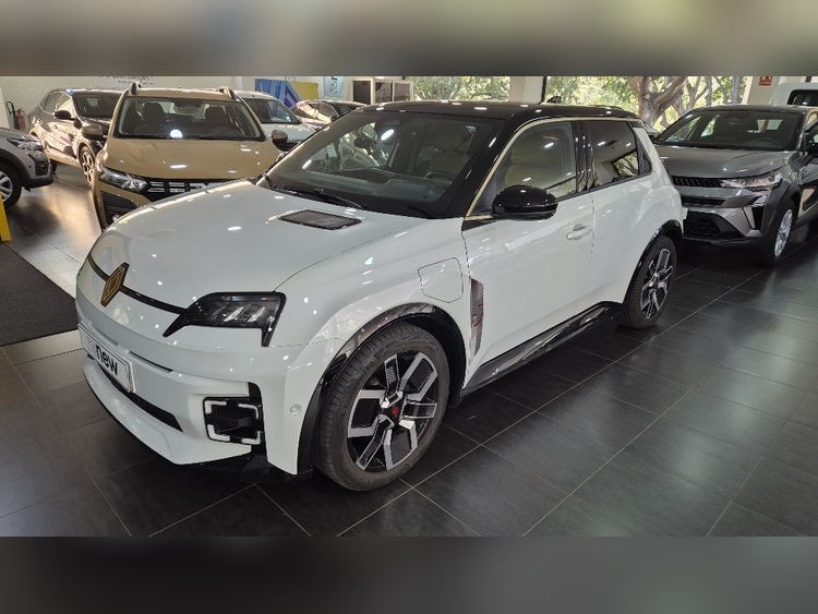 Renault 5 E-Tech 150 Comfort Range Iconic Five foto 5